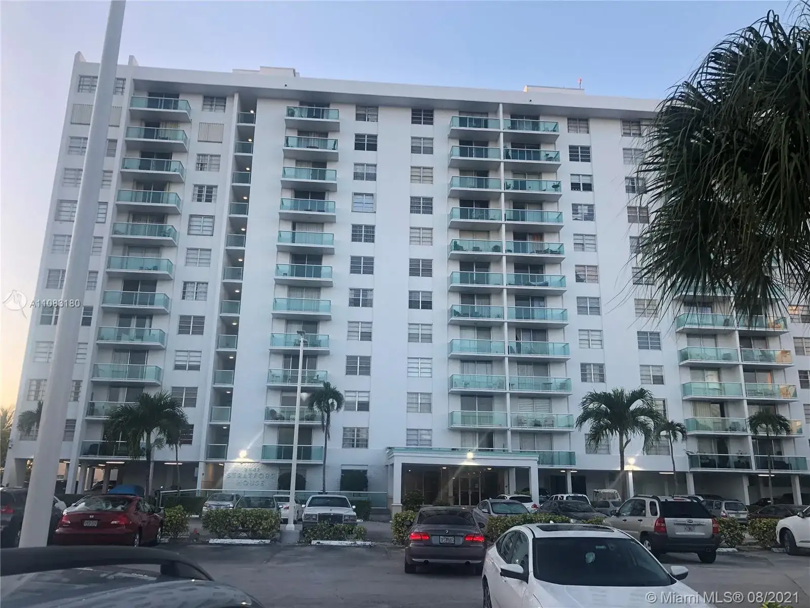2841 NE 163rd St # 912, North Miami Beach FL 33160