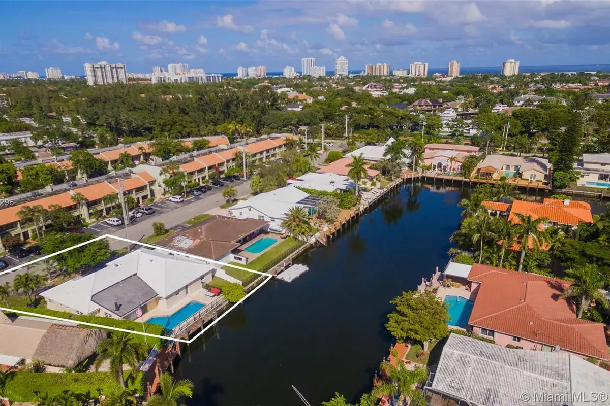 2810 NE 60th St, Fort Lauderdale FL 33308