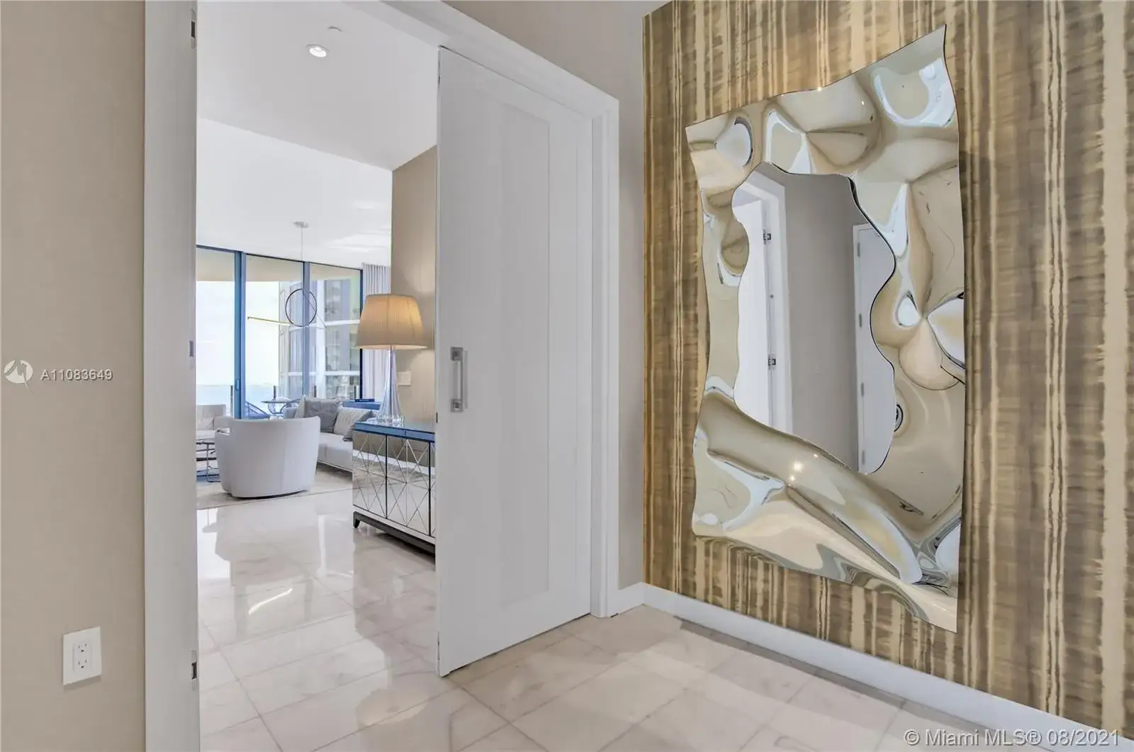 2821 S Bayshore Dr # 16A, Miami FL 33133 photo 2