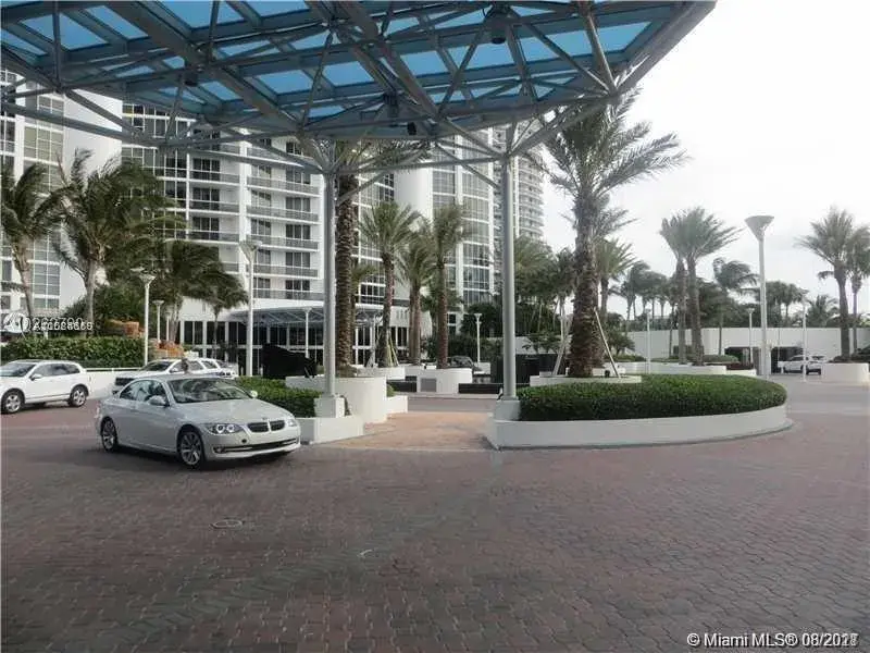18201 Collins Ave # 1908, Sunny Isles Beach FL 33160