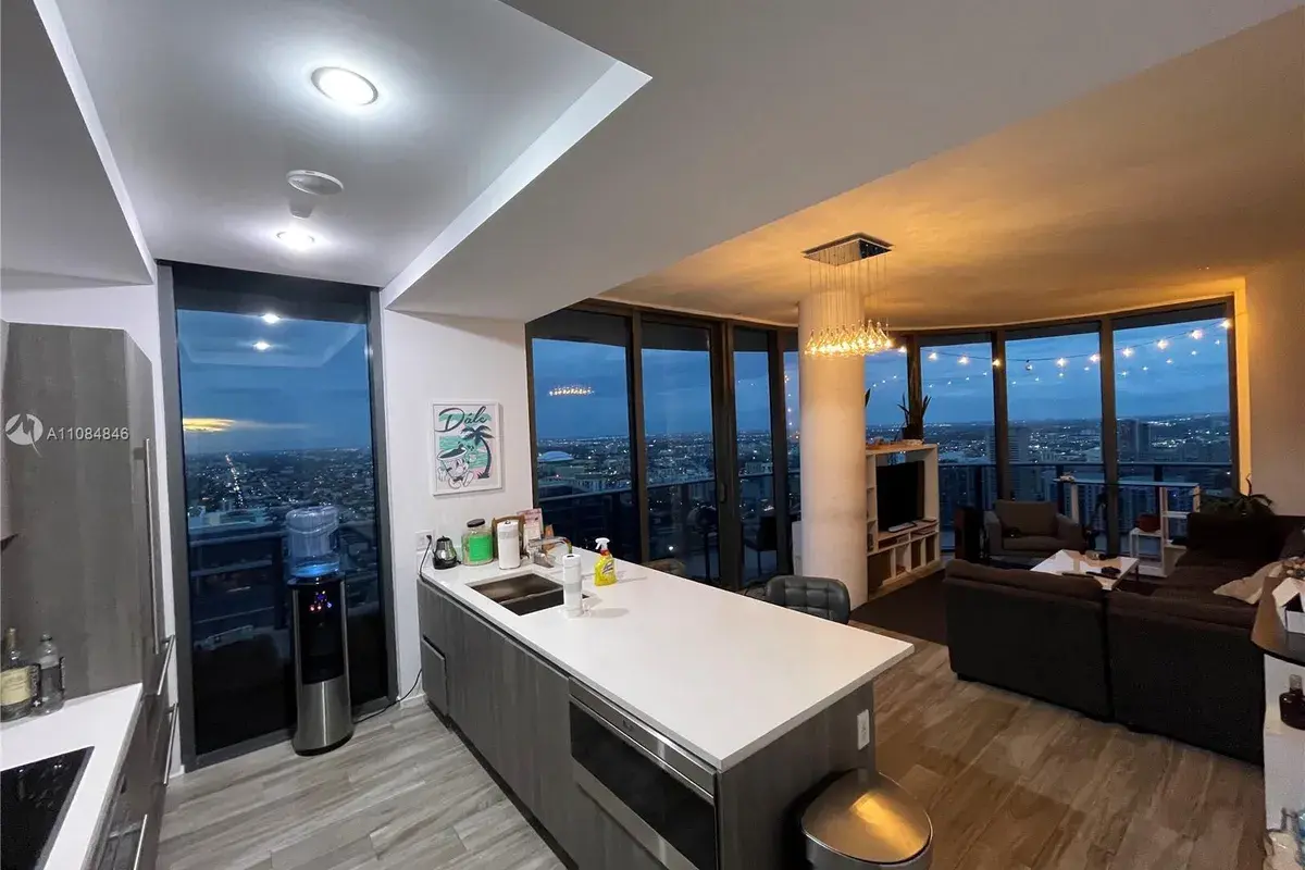 801 S Miami Ave # 5509, Miami FL 33130