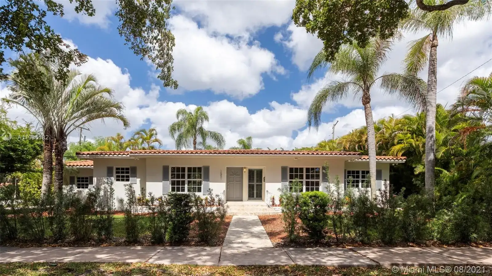 1551 Delgado Ave, Coral Gables FL 33146 photo 2