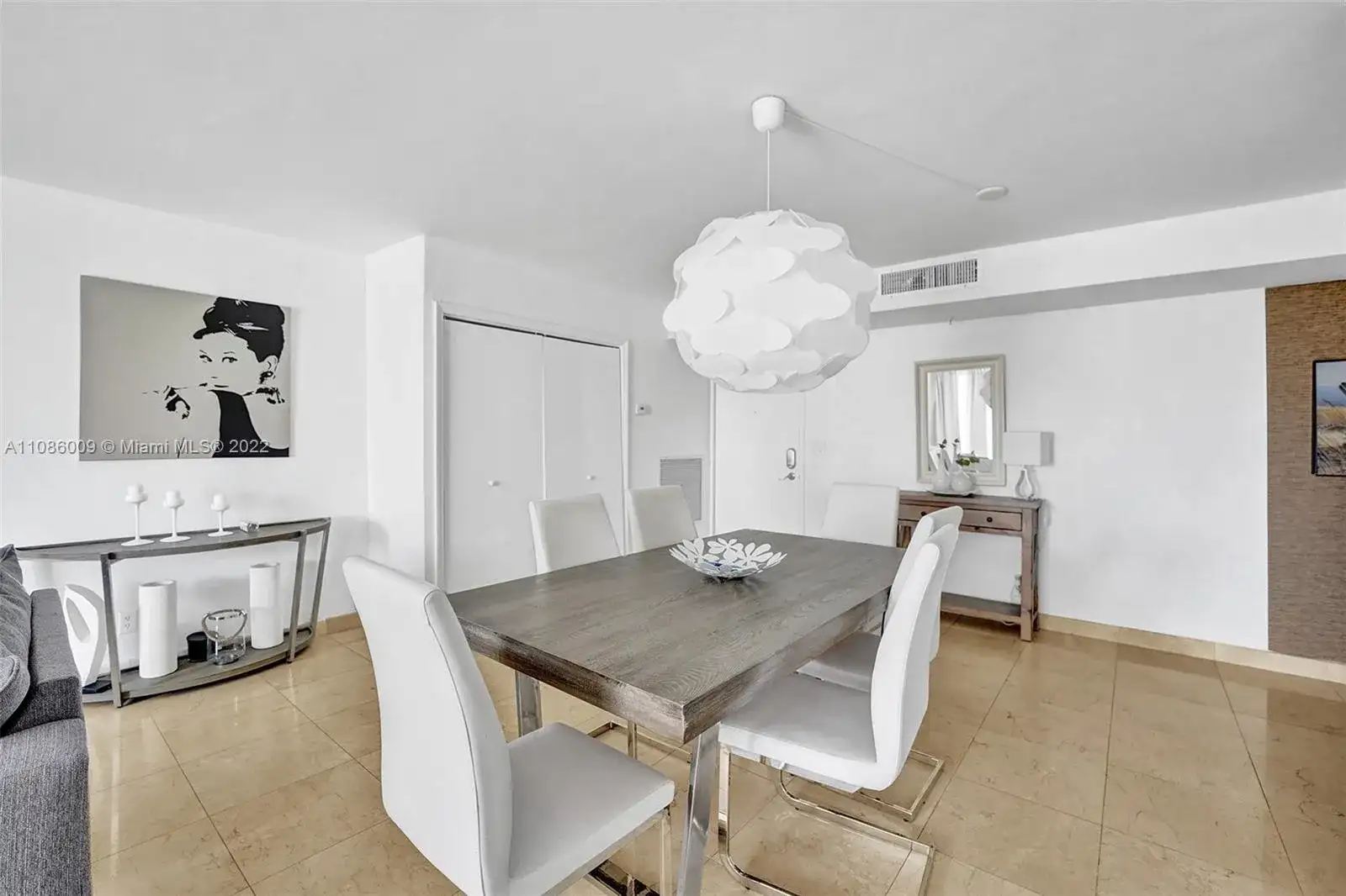 9195 Collins Ave, Surfside FL 33154 photo 5