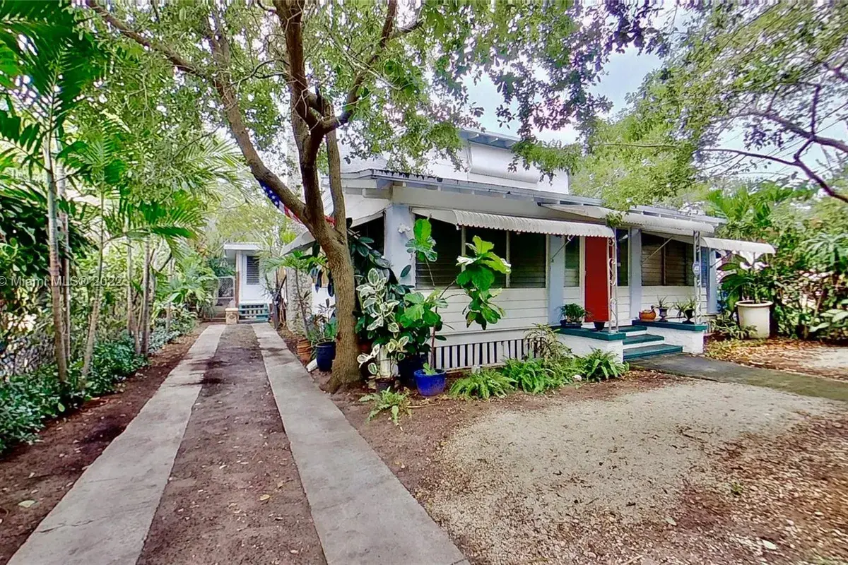 8320 NE 3rd Ave, Miami FL 33138