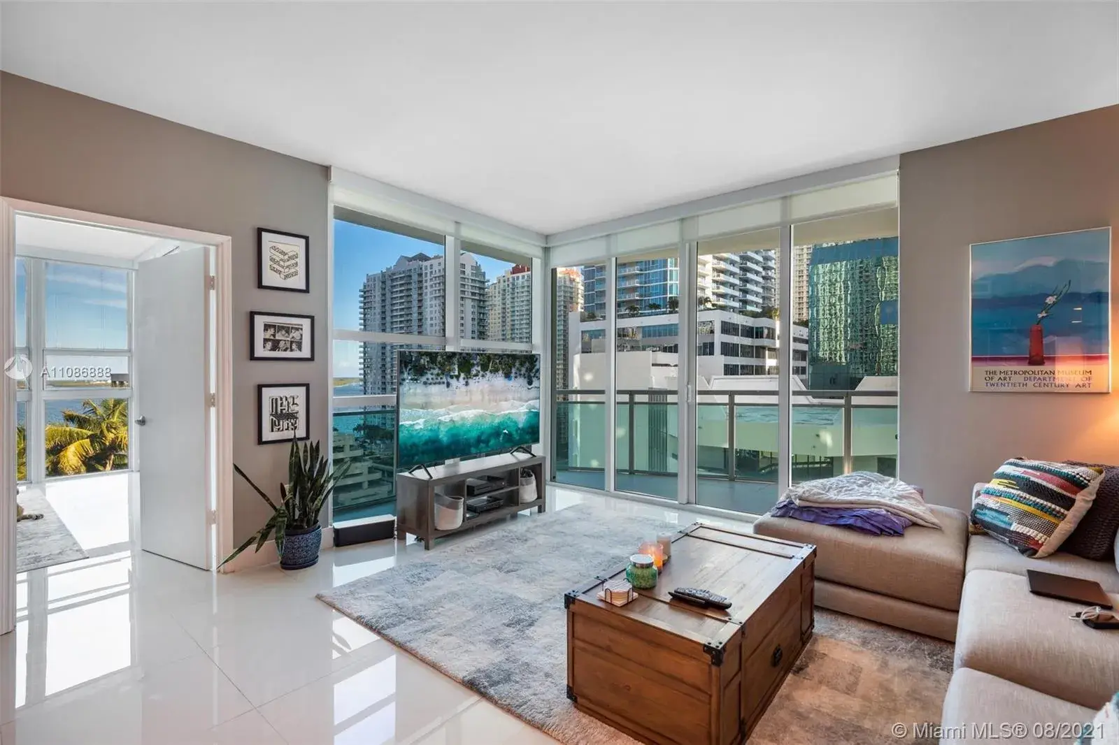 951 Brickell Ave # 1510, Miami FL 33131