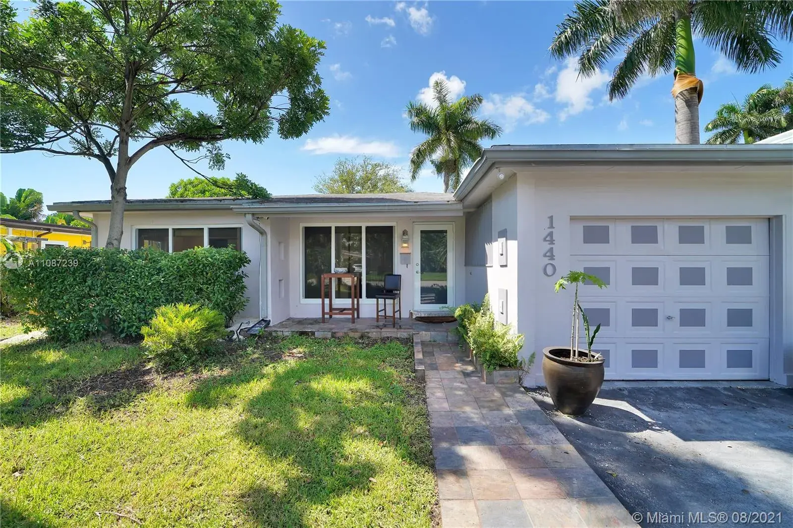1440 Grant St, Hollywood FL 33020