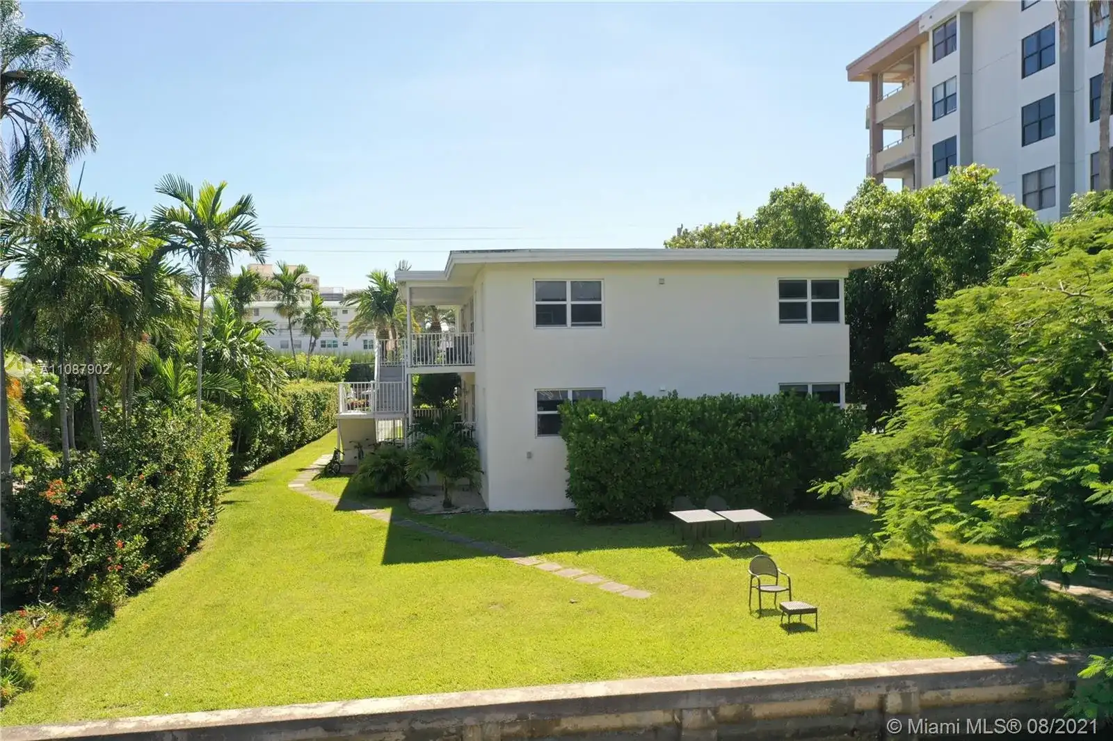 9700 W Bay Harbor Dr, Bay Harbor Islands FL 33154 photo 3