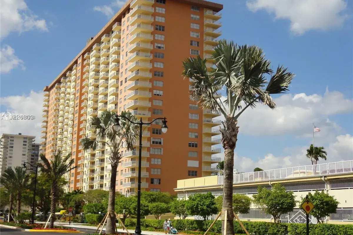 251 174th St # 1408, Sunny Isles Beach FL 33160