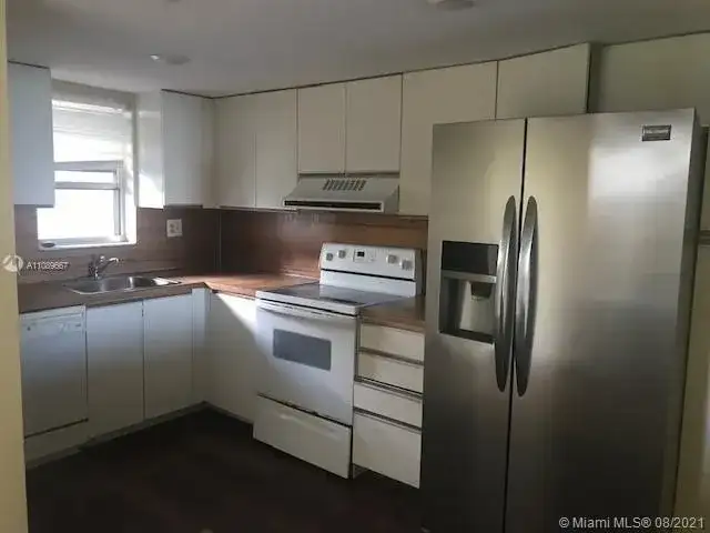 3100 W Rolling Hills Cir # 710, Davie FL 33328 photo 2