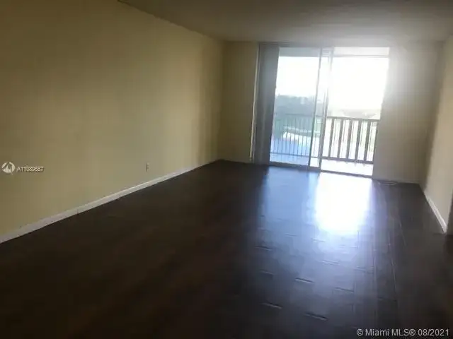 3100 W Rolling Hills Cir # 710, Davie FL 33328 photo 3