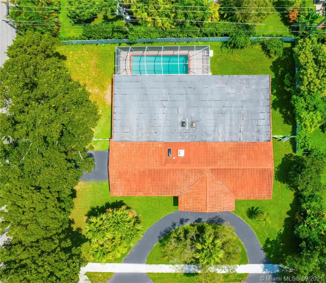9801 SW 73rd Ct, Pinecrest FL 33156 photo 3