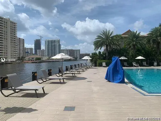 2602 E Hallandale Beach Blvd # R704, Hallandale Beach FL 33009