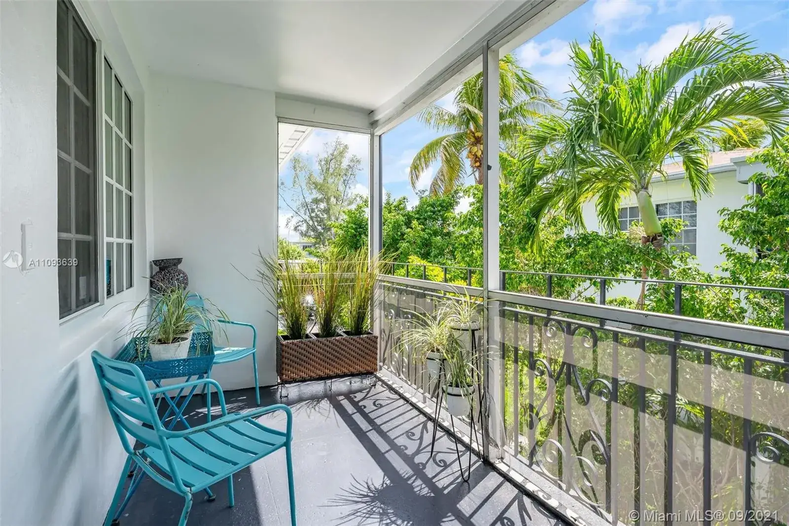 2 bedroom 1 bath Residential for sale at 1785 Marseille Dr # 3, Miami Beach FL 33141