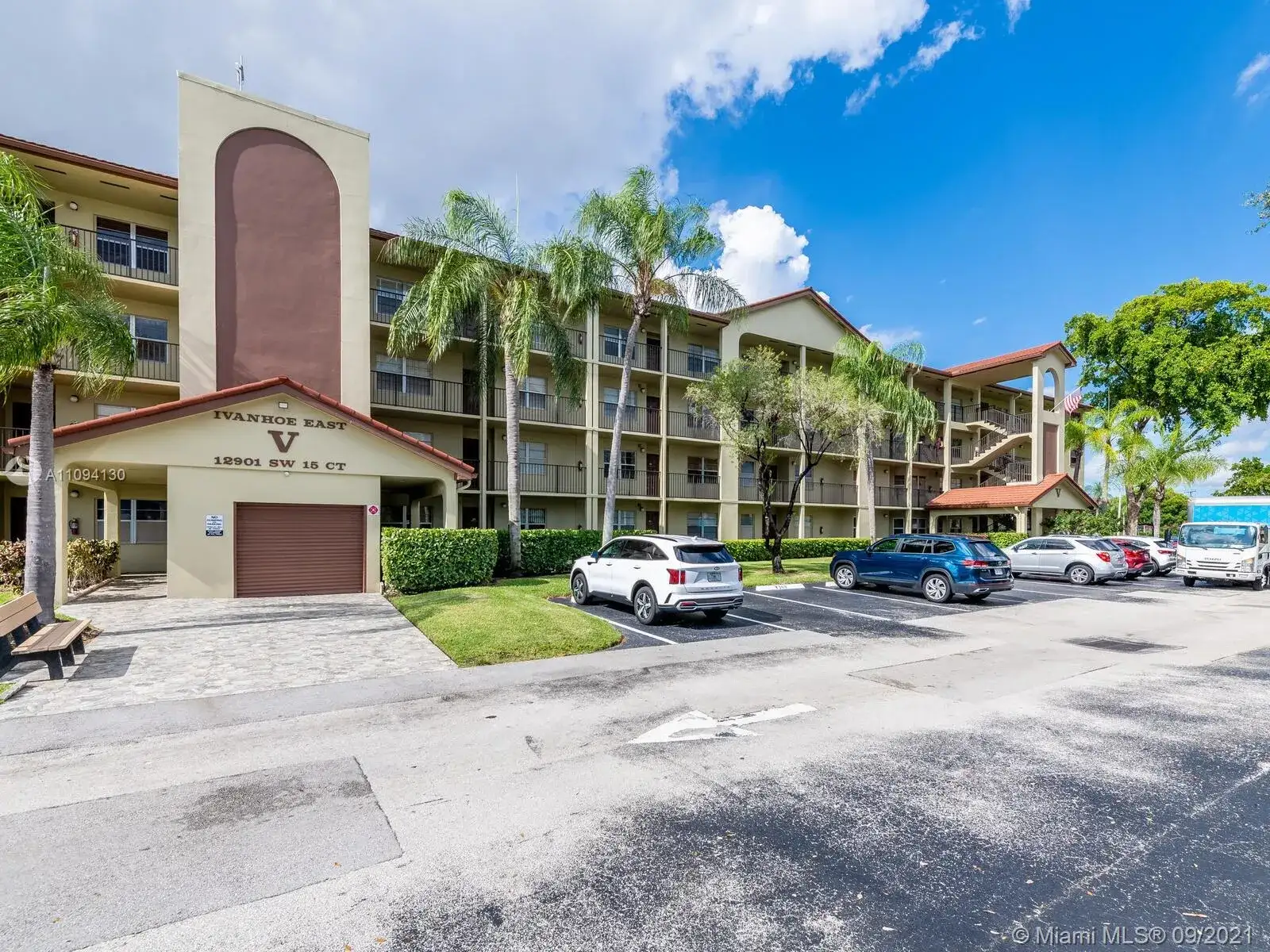 12901 SW 15th Ct # 310V, Pembroke Pines FL 33027 photo 2