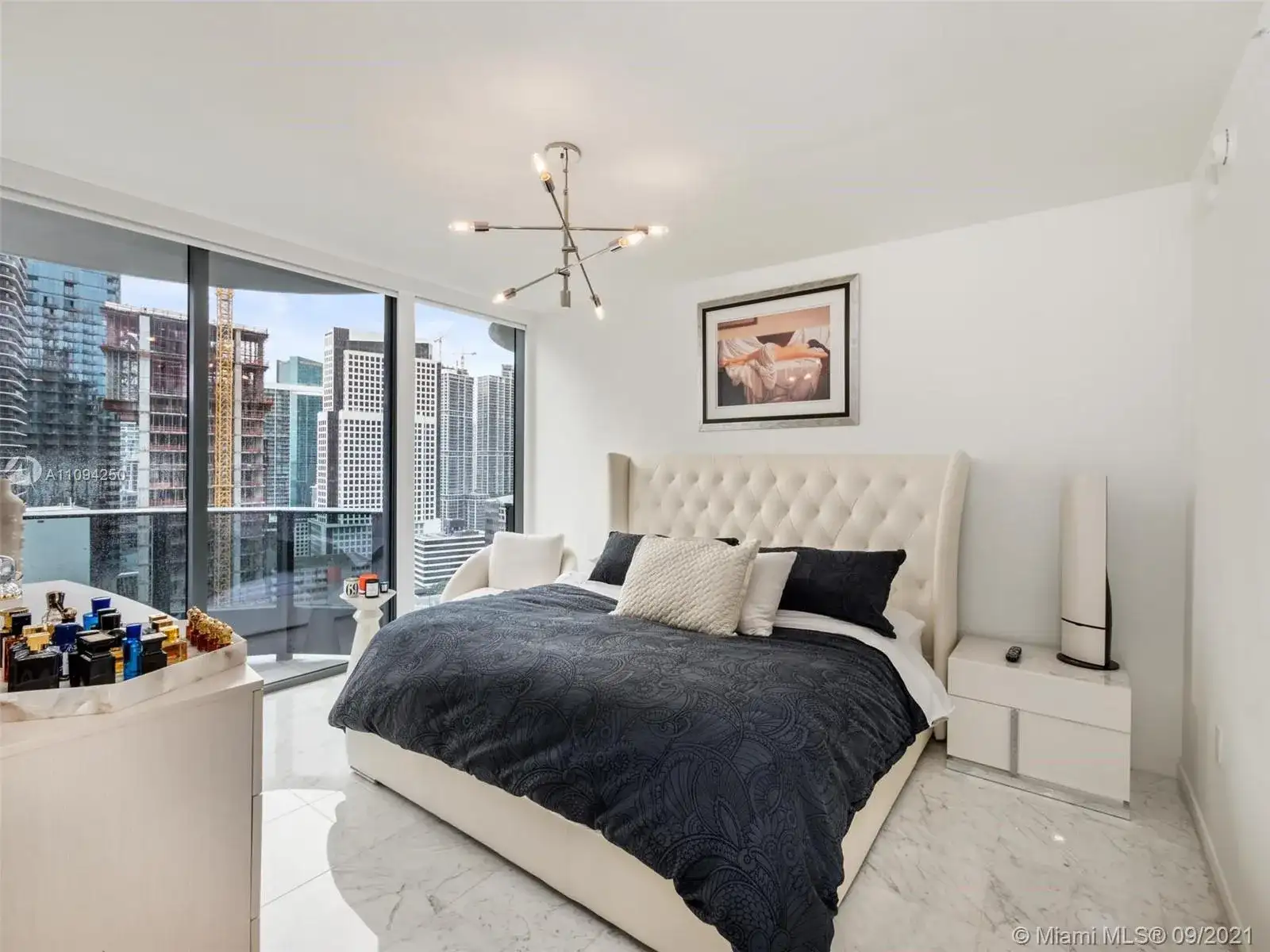 1000 Brickell Plz # 2615, Miami FL 33131 photo 5