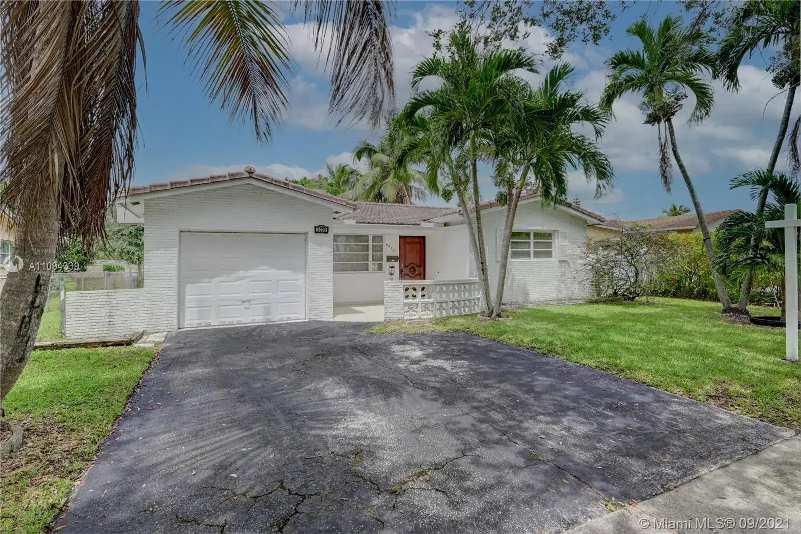 5005 Johnson St, Hollywood FL 33021 photo 2