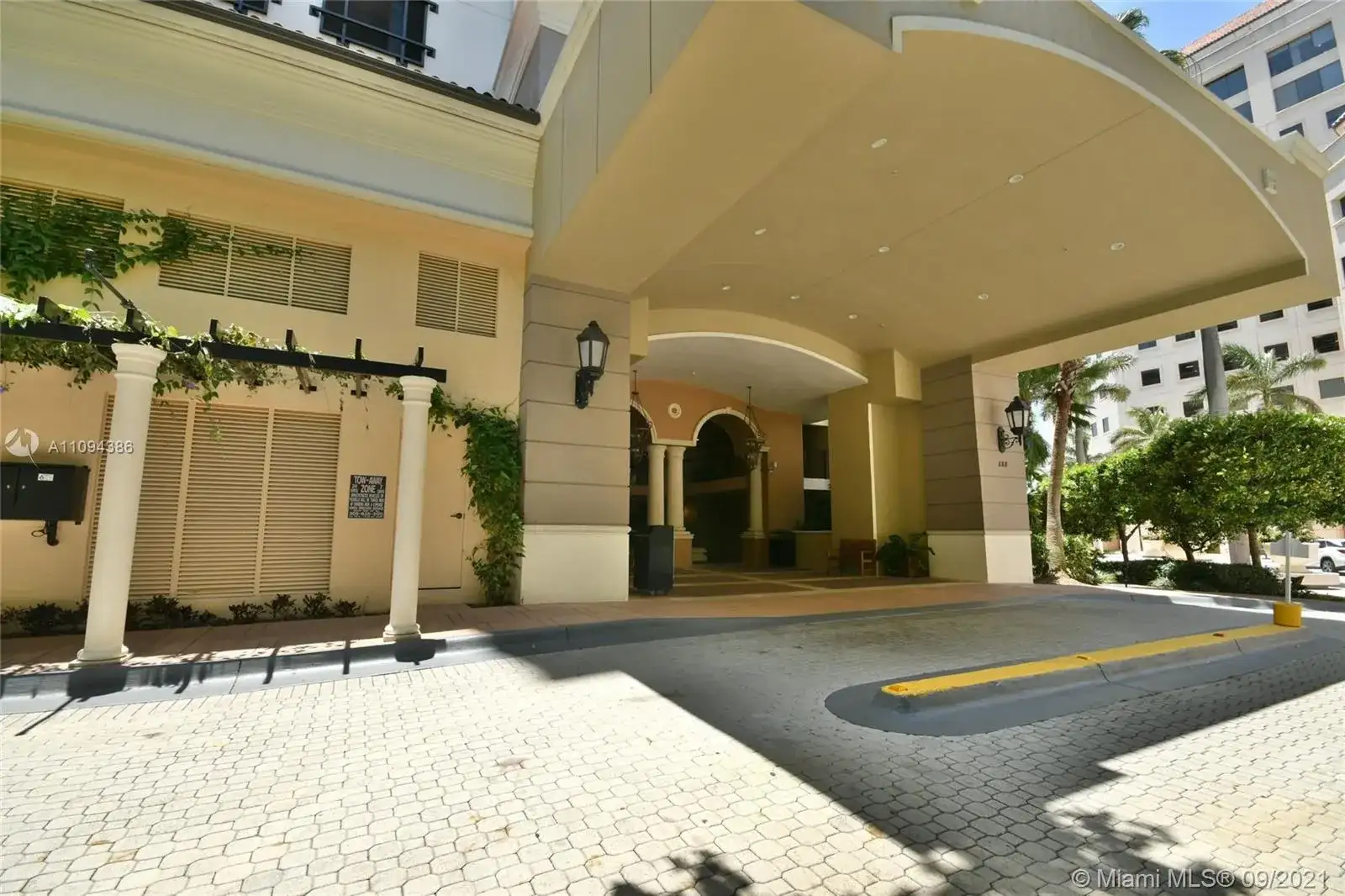 888 S Douglas Rd # 804, Coral Gables FL 33134 photo 3