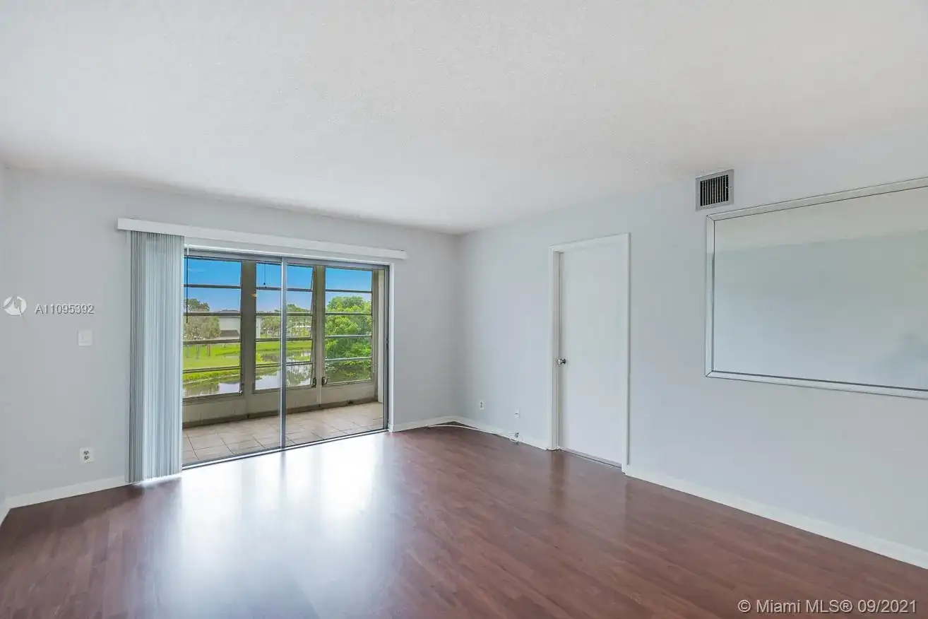 2420 SW 81st Ave # 303, Davie FL 33324 photo 3