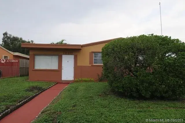 4 bedroom 2 bath Residential for sale at 1330 N 69th Ave, Hollywood FL 33024
