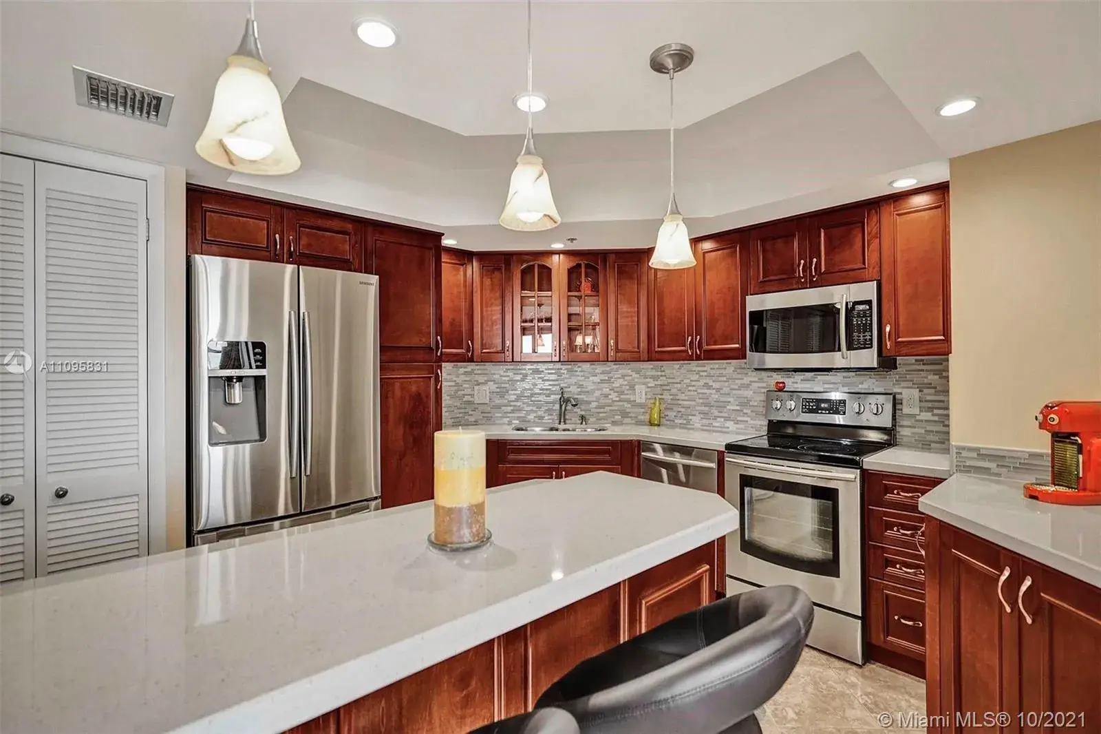 300 Three Islands Blvd # 518, Hallandale Beach FL 33009