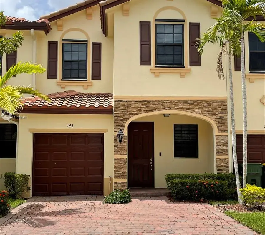 144 SE 34th Ave, Homestead FL 33033