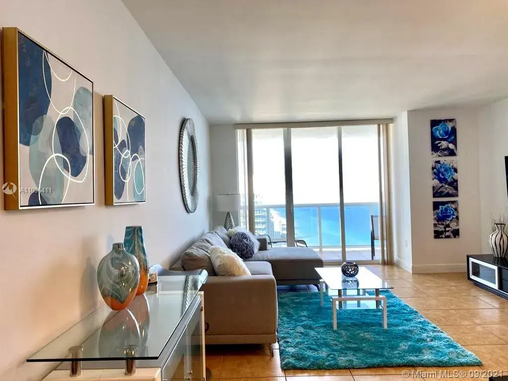 1830 S Ocean Dr # 4810, Hallandale Beach FL 33009