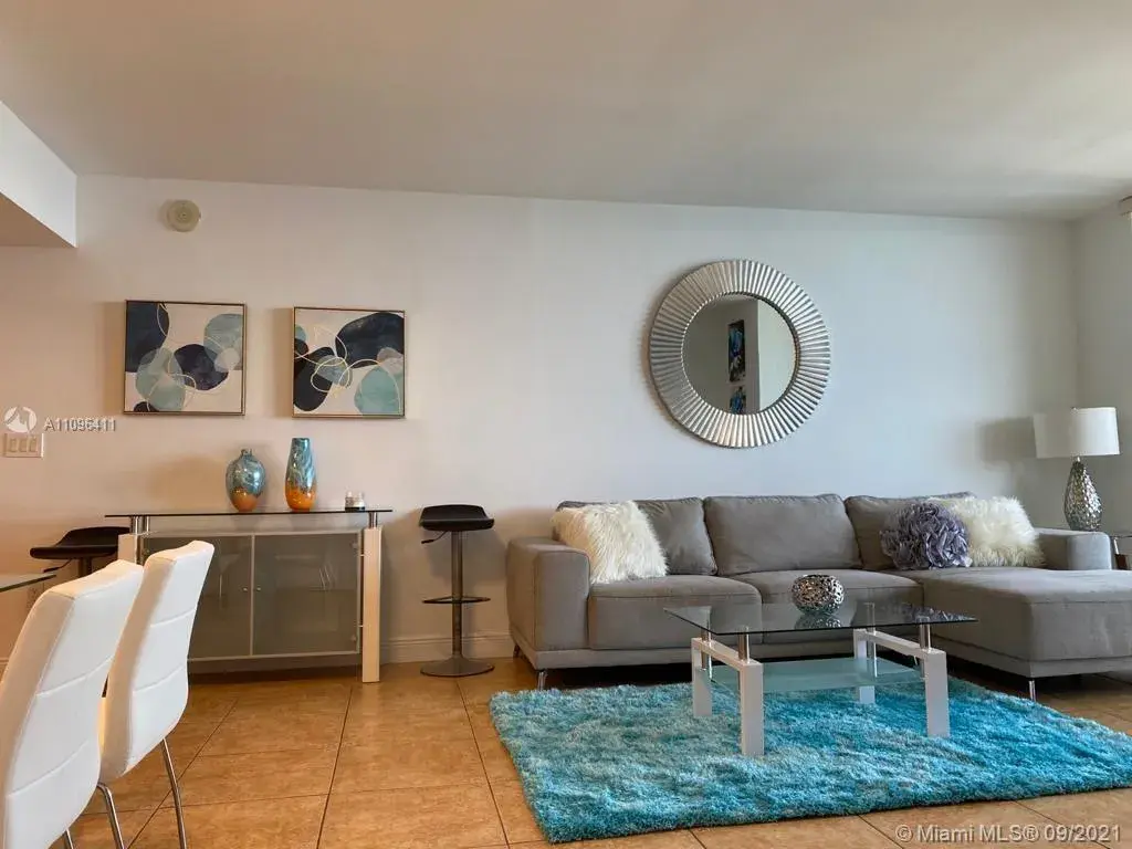 1830 S Ocean Dr # 4810, Hallandale Beach FL 33009
