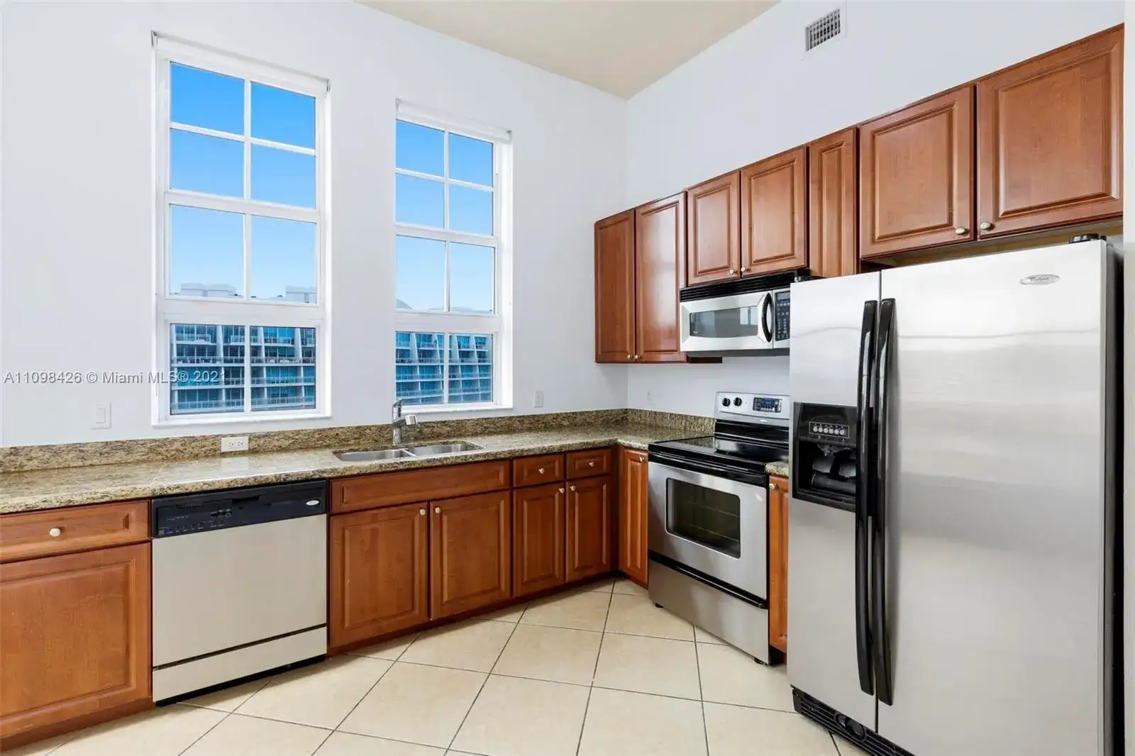 3001 NE 185th St # 713, Aventura FL 33180 photo 5