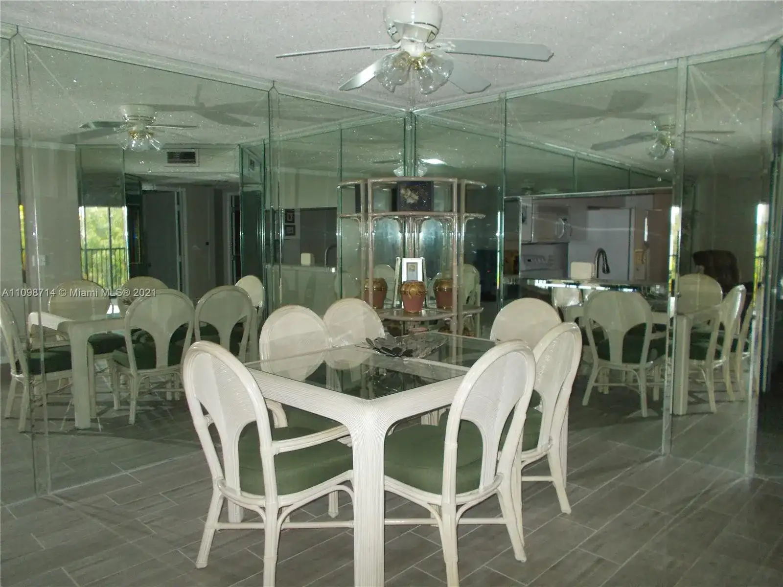 13705 SW 12th St # 405B, Pembroke Pines FL 33027 photo 4