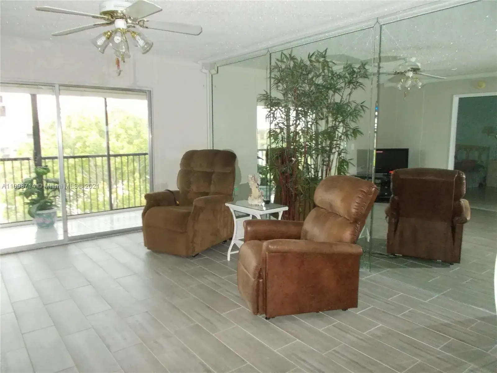 13705 SW 12th St # 405B, Pembroke Pines FL 33027 photo 5