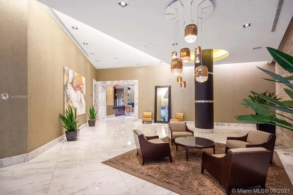 1250 S Miami Ave # 2106, Miami FL 33130