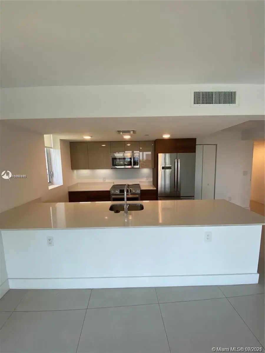9261 E Bay Harbor Dr # 704, Bay Harbor Islands FL 33154