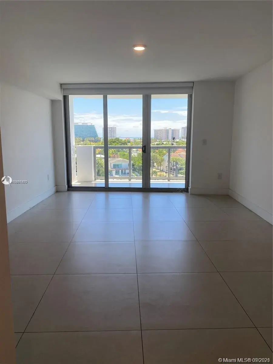 9261 E Bay Harbor Dr # 704, Bay Harbor Islands FL 33154
