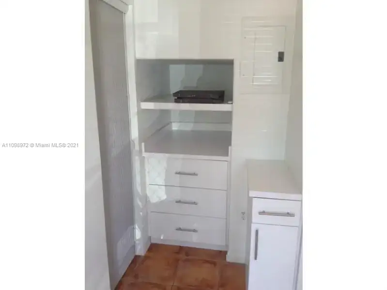 1455 Michigan Ave # 7, Miami Beach FL 33139 photo 3