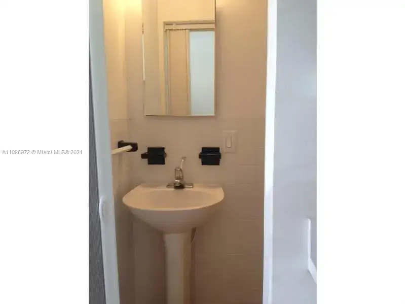 1455 Michigan Ave # 7, Miami Beach FL 33139 photo 5