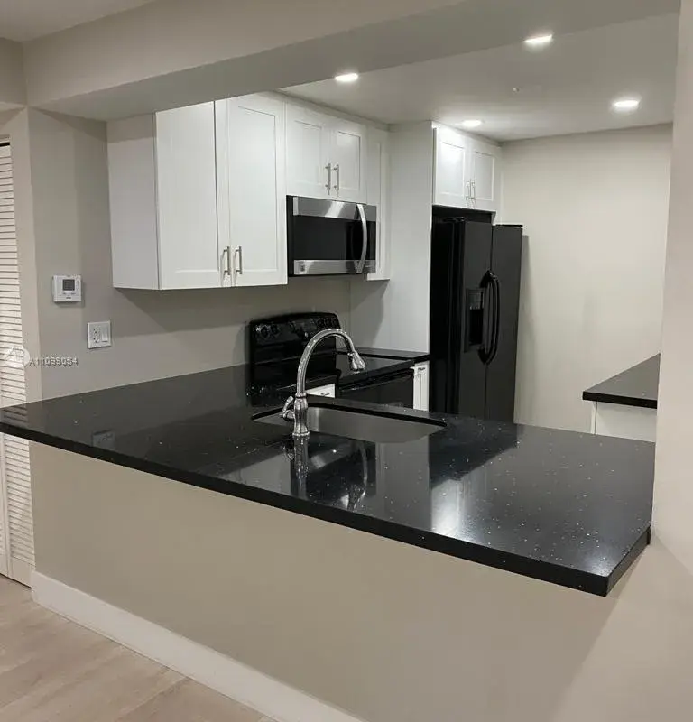 1001 NW 45th St # 2, Deerfield Beach FL 33064