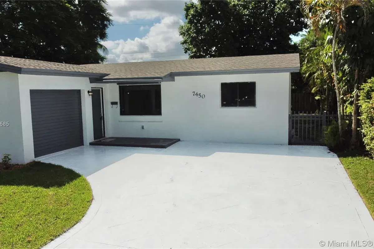 7450 Hope St, Hollywood FL 33024