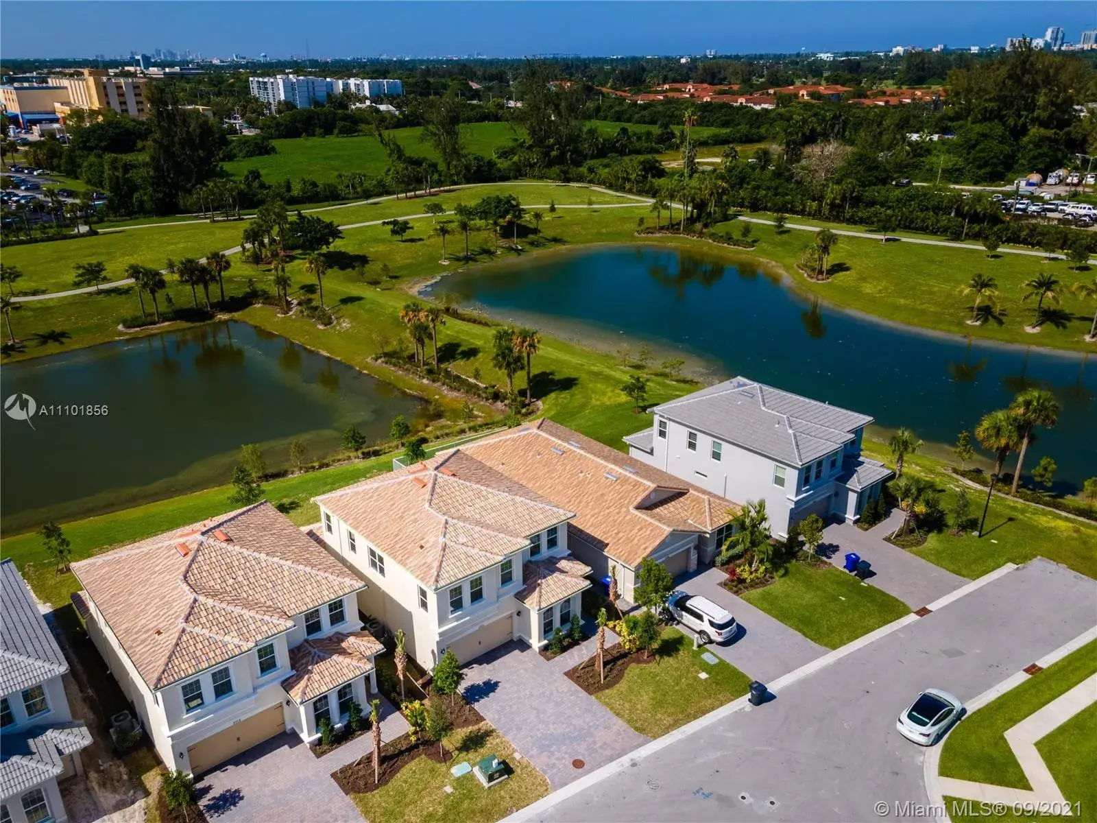 3701 Greenway Dr # 3701, Hollywood FL 33021