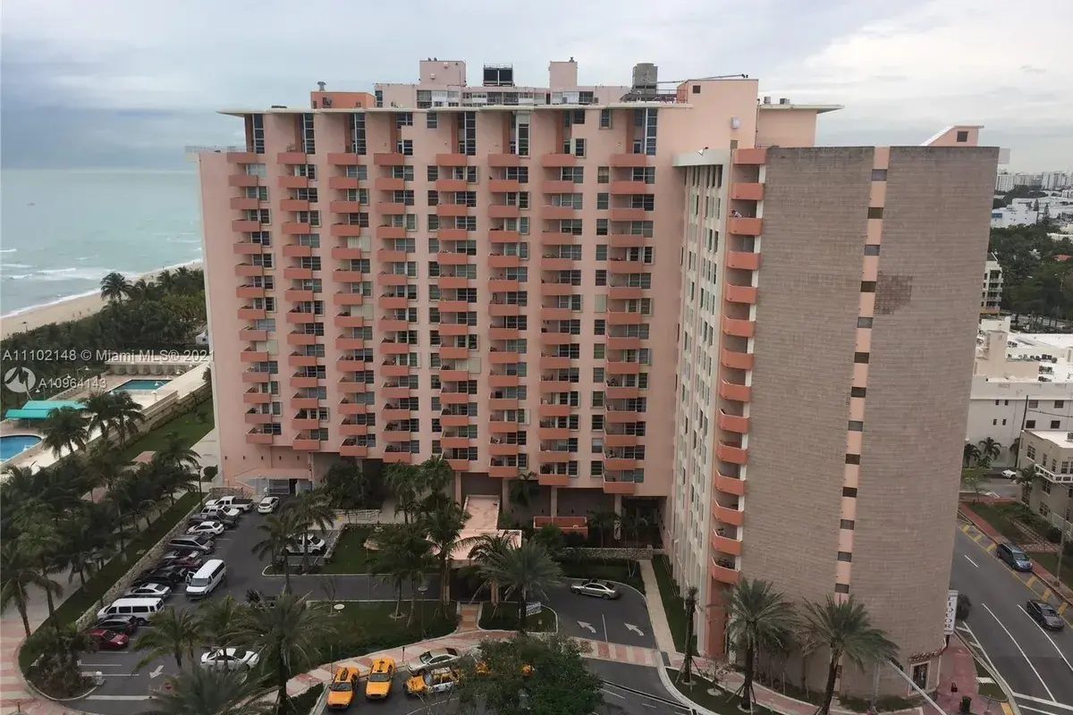 2899 Collins Ave # 1203, Miami Beach FL 33140