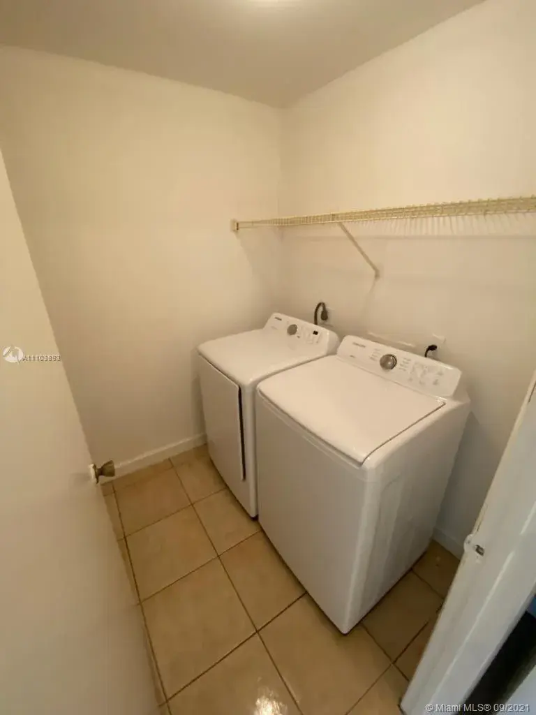 4321 W Mcnab Rd # 27, Pompano Beach FL 33069