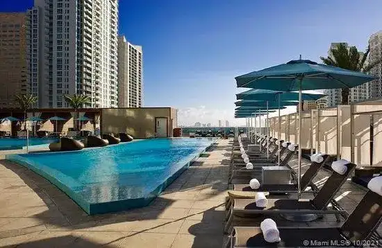 200 Biscayne Boulevard Way # 5301, Miami FL 33131 photo 2