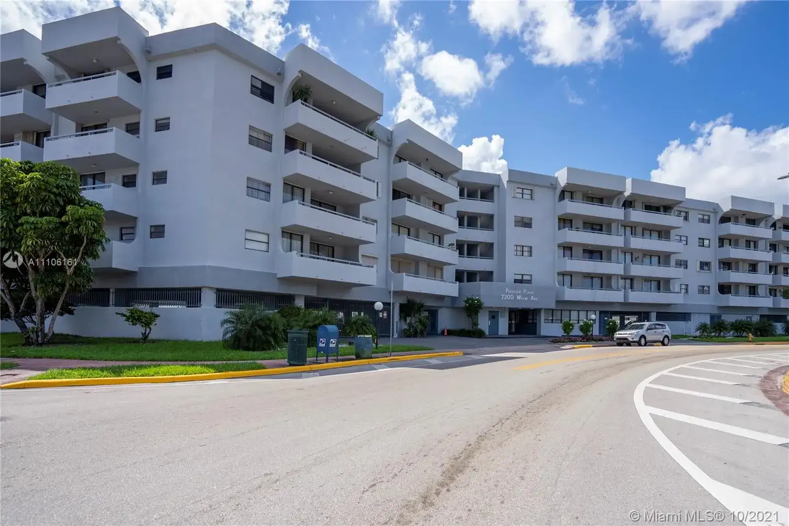 7300 Wayne Ave # 315, Miami Beach FL 33141 photo 4