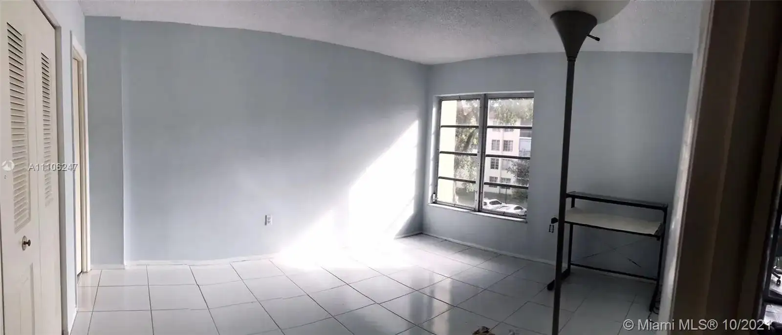 4172 Inverrary Dr # 304, Lauderhill FL 33319 photo 3