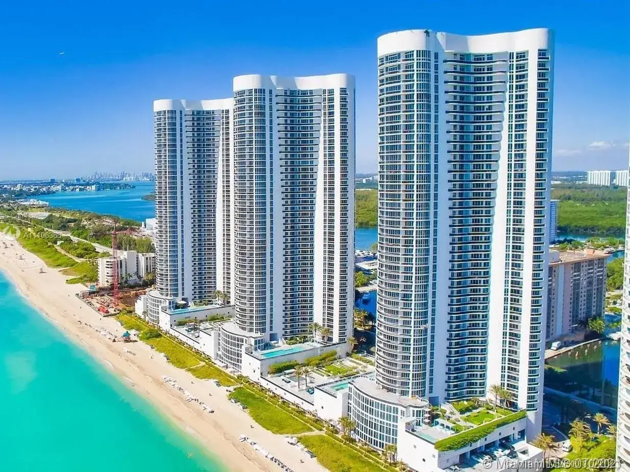 15811 Collins Ave # 1205, Sunny Isles Beach FL 33160