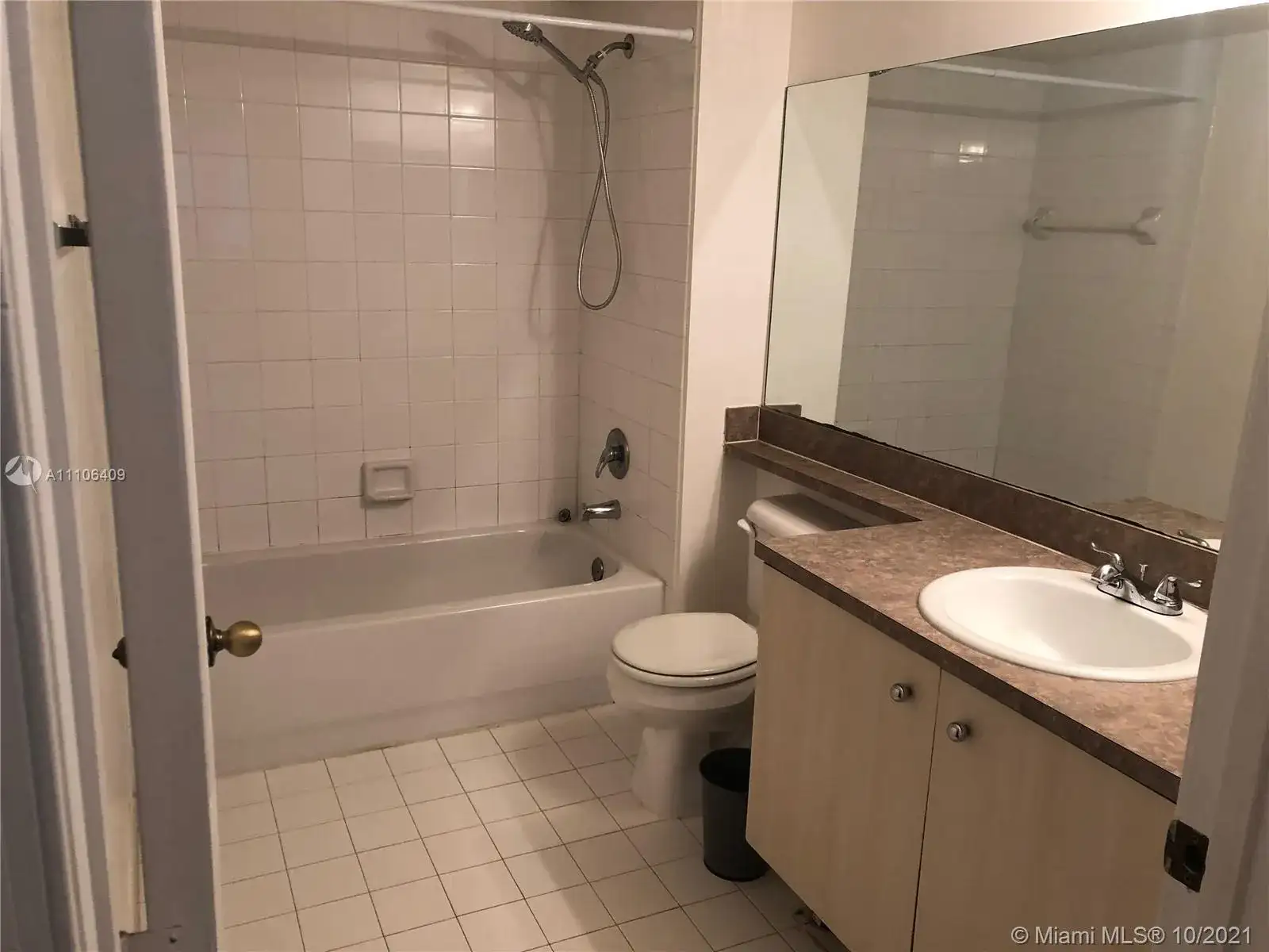 720 SW 111th Ave # 103, Pembroke Pines FL 33025 photo 5
