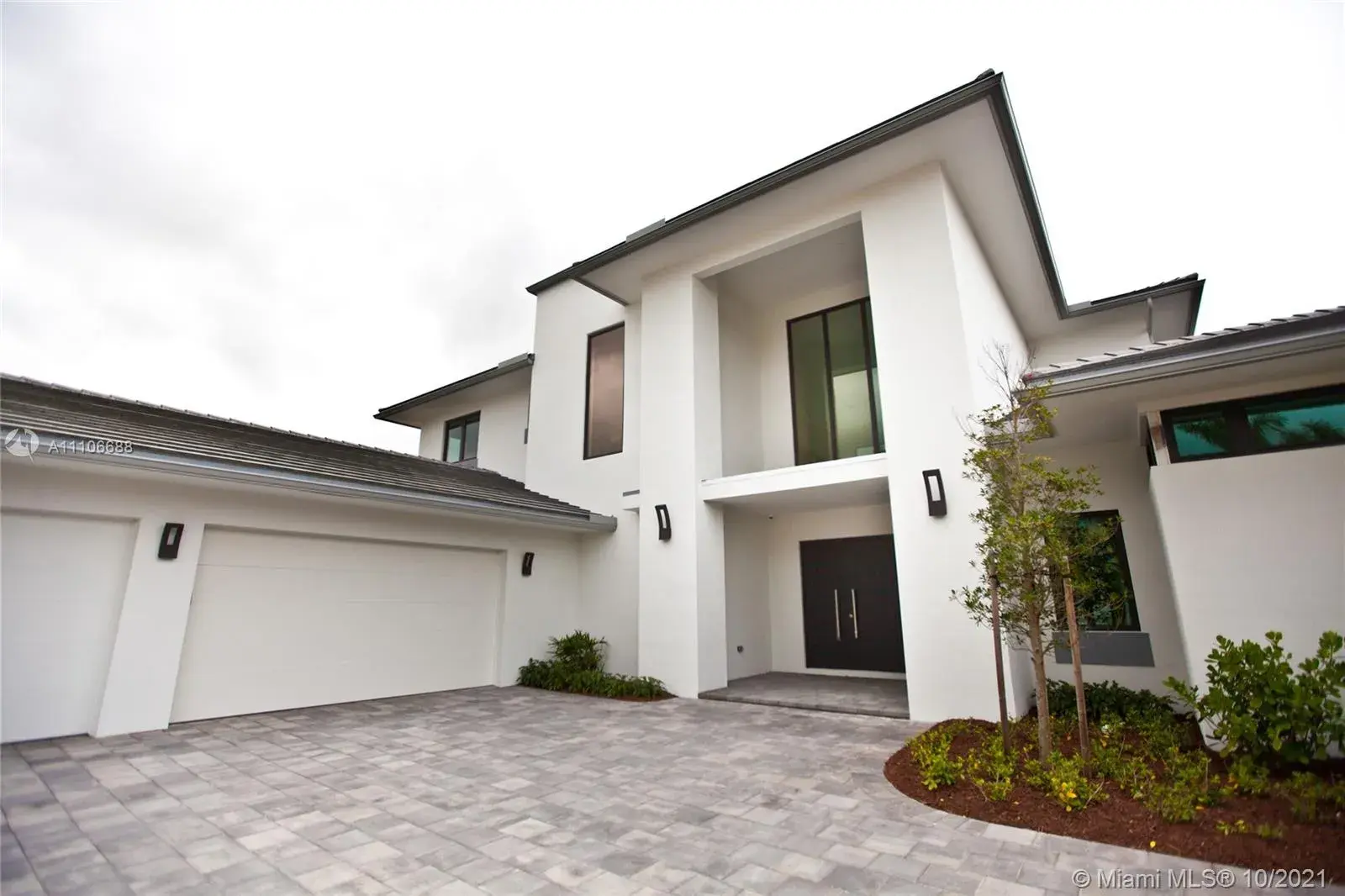 3275 Islewood Ave, Weston FL 33332