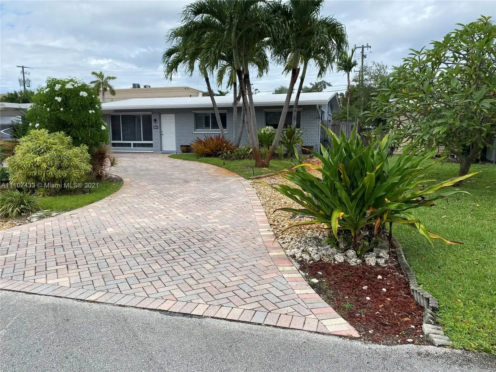 609 NW 30th Ct # 0, Wilton Manors FL 33311 photo 2