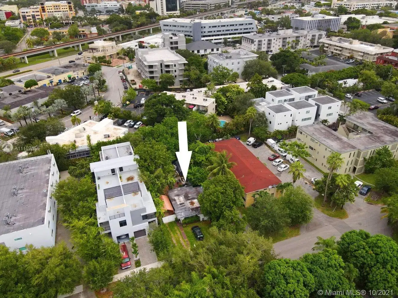 6021 SW 76th St, South Miami FL 33143 photo 3