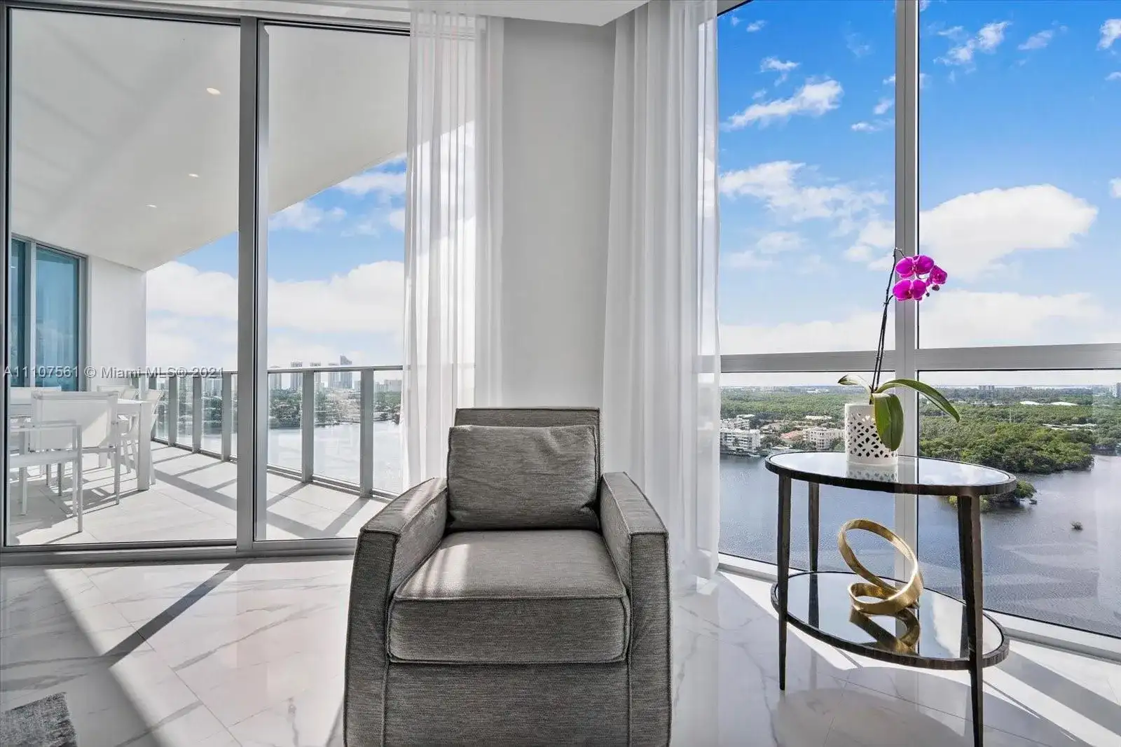 17111 Biscayne Blvd # 2106, North Miami Beach FL 33160 photo 5