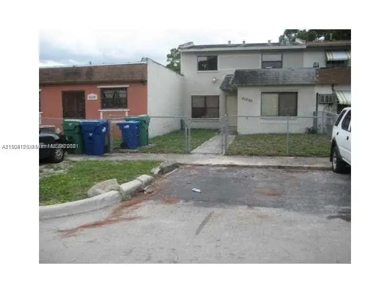 21030 NW 39th Ave # 21030, Miami Gardens FL 33055 photo 2